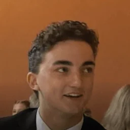 Elliot Nestenborg profile photo